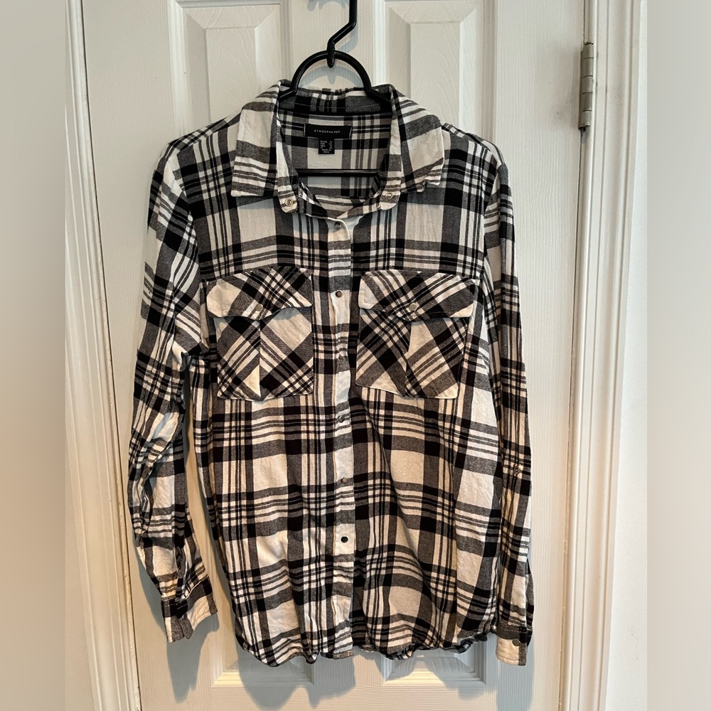 Atmosphere Womens Flannel Shirt Button Down Plaid White Black Size 12